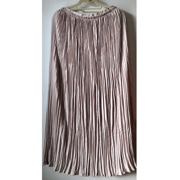 Club Monaco maxi pleated skirt in mushroom size 6 - Picture 1 of 6